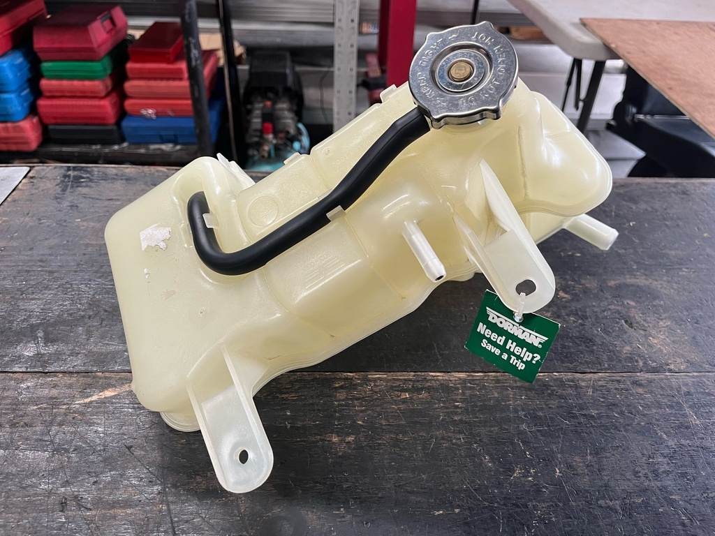 RESERV COOLANT DODGE CHARGER/MAGNUM 05/10