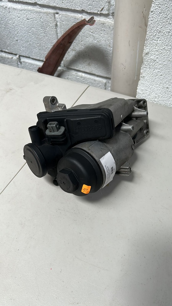 CARCASA FILTRO ACEITE VOLVO C30/C70/S40/S60/V50 2.4L