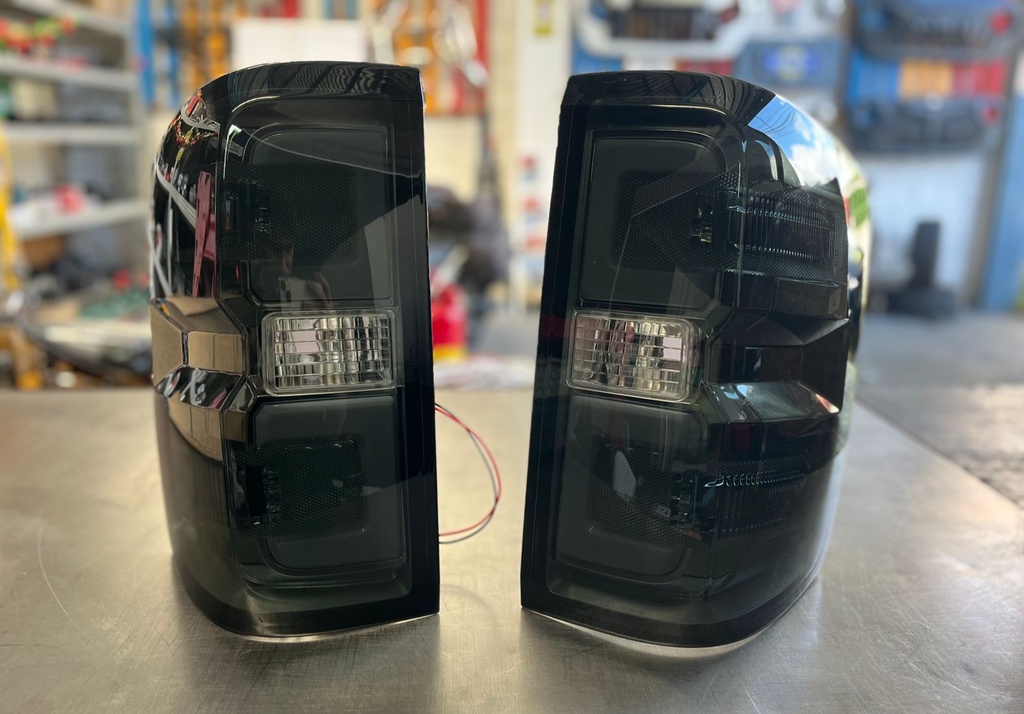 Luces Traseras LED para Chevrolet Silverado 1500 2014-2019 / 2500HD 3500HD 2015-2019.