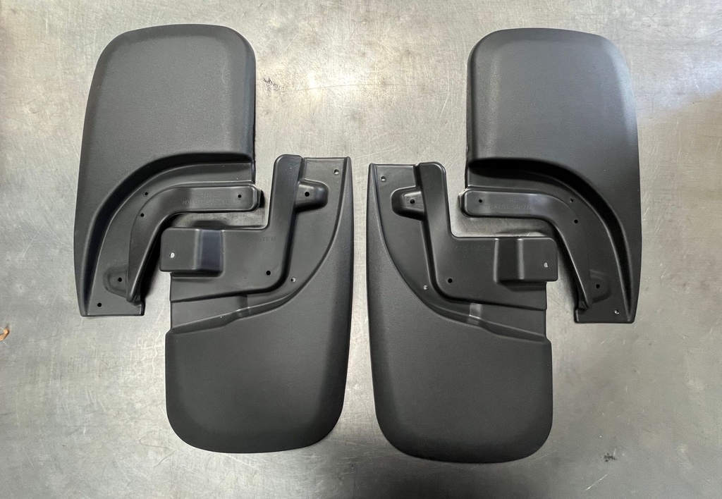 Juego de Loderas para Toyota Tacoma 2005-2015.
