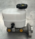 Cilindro maestro para Chevrolet / GMC Avalanche 2002 / Silverado 1999 al 2002 / Suburban 2001 al 2002 / Tahoe 2000 al 2002 / Sierra 1999 al 2002 / Yukon 2000 al 2002