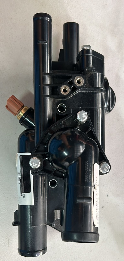 Termostato para Hyundai Santa Fe 2.4L 2010-2016 / Sonata 2.4L 2011-2014 / Tucson 2.4L 2010-2015 / Kia Optima / Sportage / Rondo 2.4L 2011-2015.