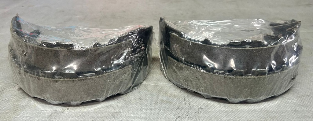 Zapatas de freno de mano para Toyota Avalon 1995 al 2012 / Camry 1988 al 2011 / Celica 1990 a 1999 / Highlander 2001 al 2003