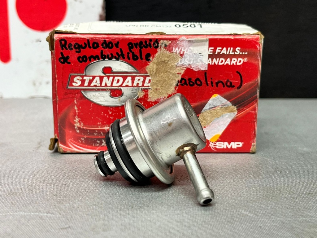 Sensor de presión de combustible Ford F150 / F250 / F350 1999-2003 / E150 / E250 / E350 1999-2004 / Excursion 2000-2005.