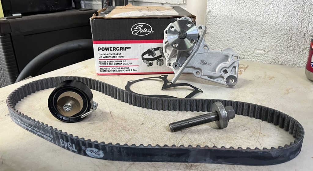 KIT BOMBA DE AGUA FORD ESCAPE 13/15 FIESTA 14/19 FUSION 13/14
