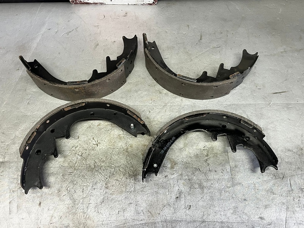 Zapatas de Freno (Tambor de 9") Ford Ranger 1995-2009 / Mazda B2300 / B4000 2002-2009.