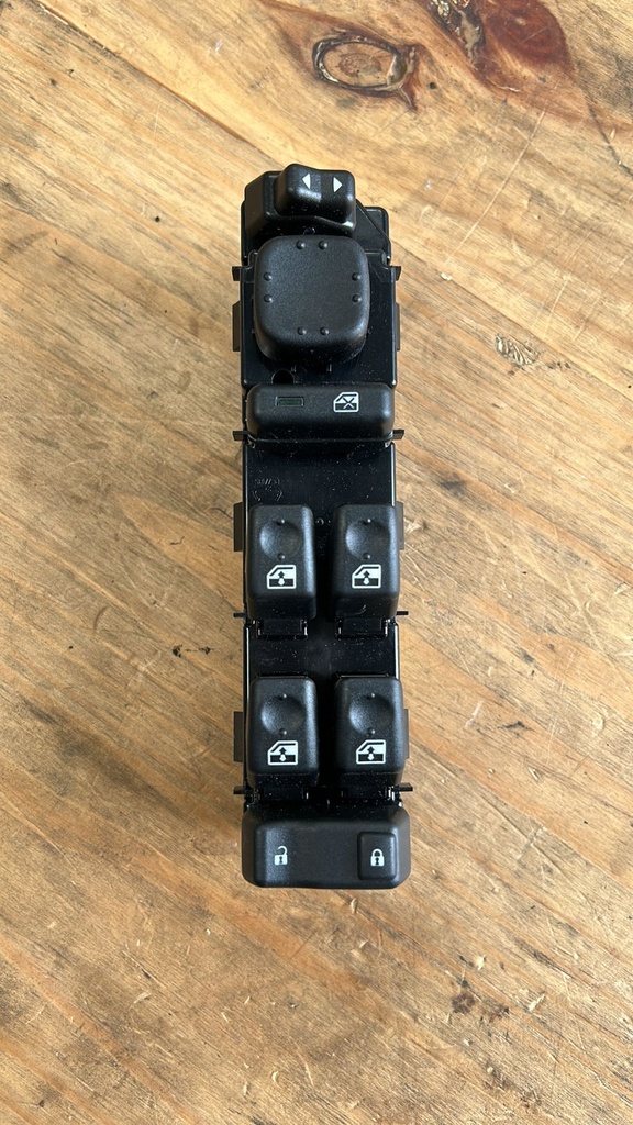 Consola Central Chevrolet/GMC 03/06 Hummer 03/04