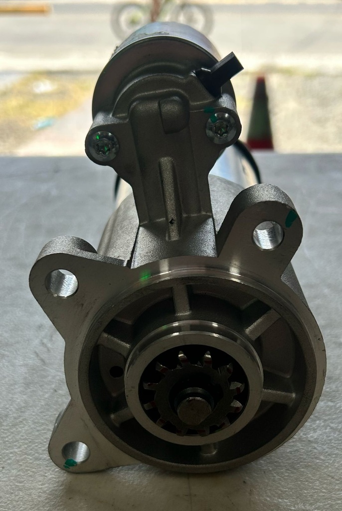 Arrancador de 12 dientes para motores Ford 4.6L / 5.4L / 6.2L / 6.8L 1999-2013.