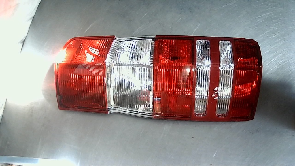 Luces tras dere Dodge Sprinter 07/18