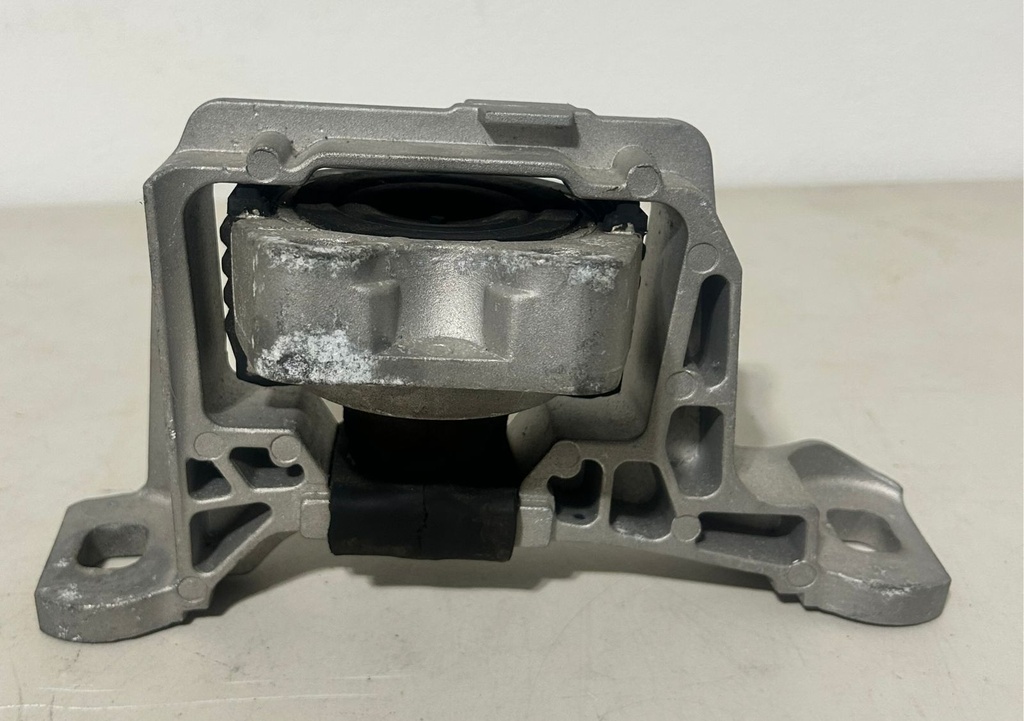 Soporte de motor delantero para Ford Focus 2012 al 2017 / Mazda 2009 / 2010 2.0L