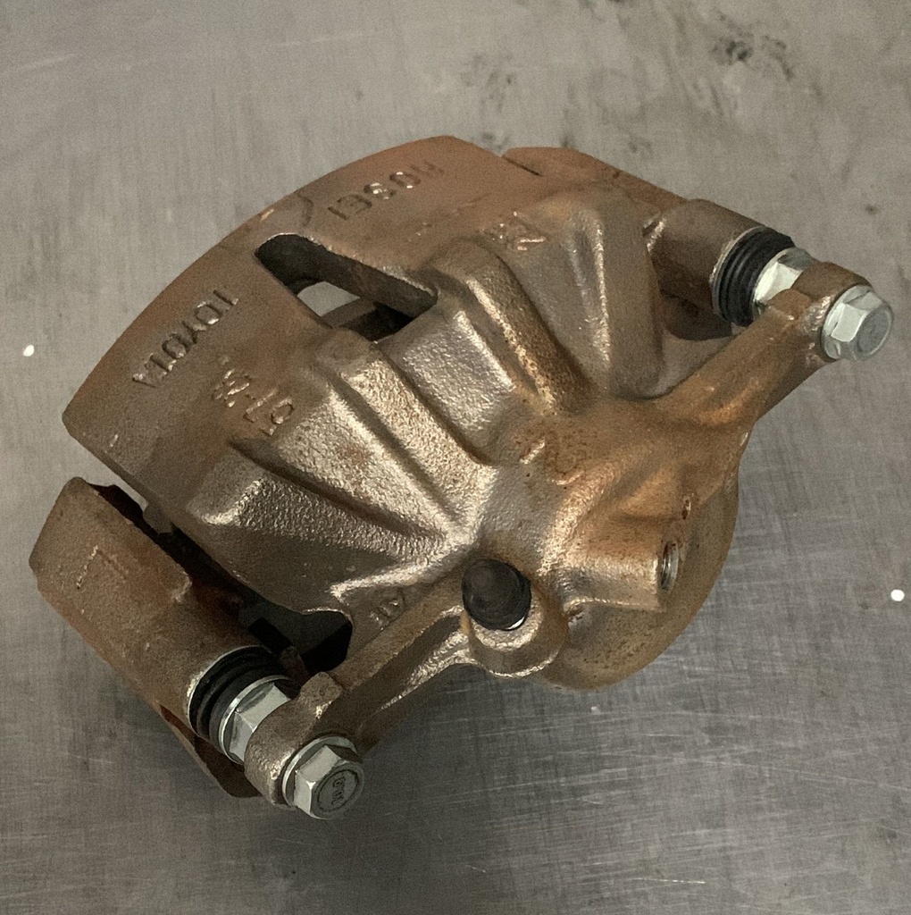 Caliper delant Toyota Camry 92/00, Celica 94/96