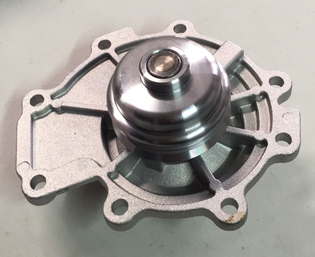 Bomba de agua Ford crown victoria 01/03