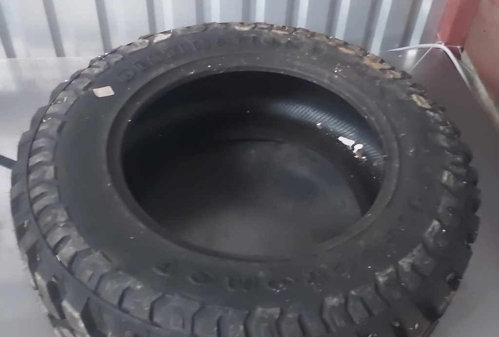1 Llanta de FIRESTONE DESTINATION M/T2 35X12.50R20LT