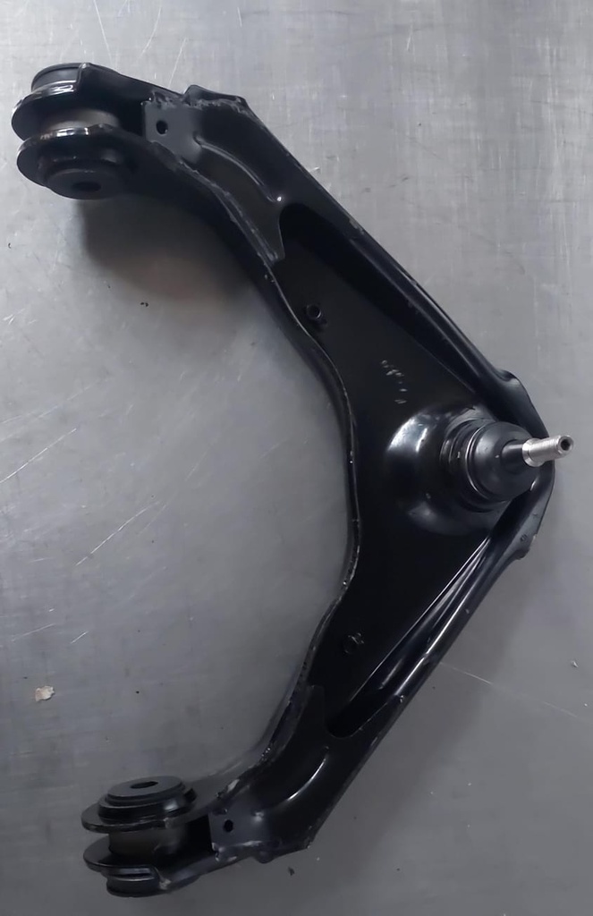 Tijereta Superior Derecha Chevrolet Silverado 2500HD 2001-2010 / Silverado 3500HD 2007-2010 / Avalanche 2500 2002-2006 / Hummer H2 2003-2009.