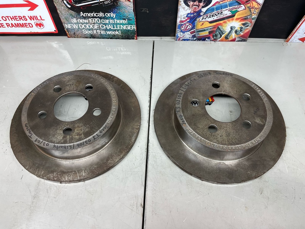 Discos Traseros Solidos Jeep Wrangler TJ 2003-2006 / Liberty 2003-2007