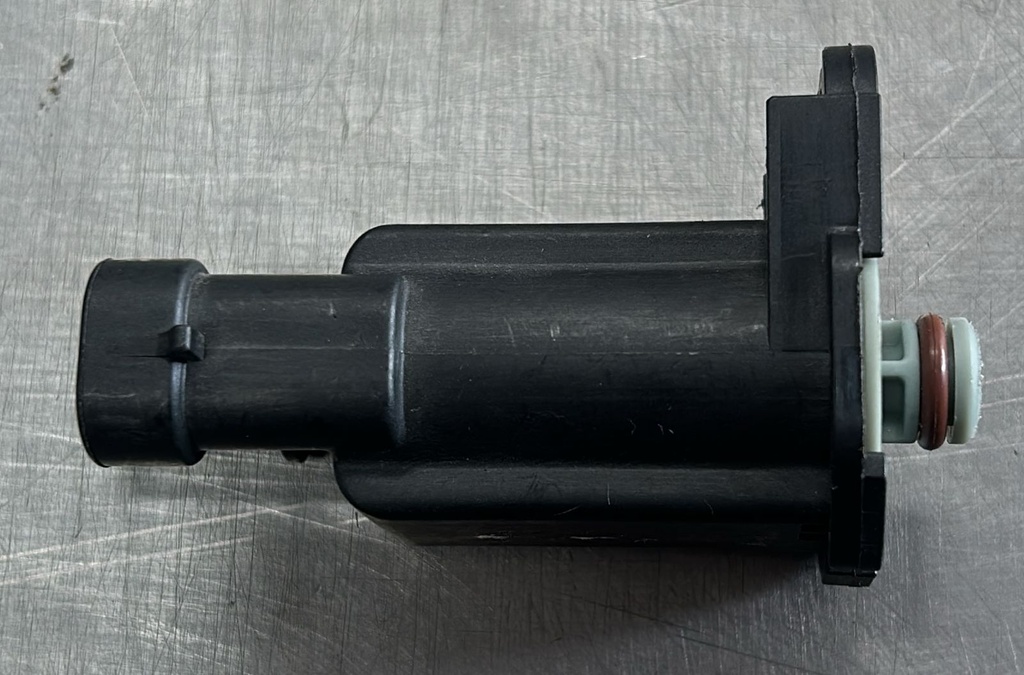 Válvula de purga de canister para Chevrolet Avalanche 1500 2500 2004 al 2006 Express 1500 2004 al 2014 Equinox 2005 al 2009 HHR 2008 al 2010 Silverado 1500 2004 al 2012 Thaoe 2004 al 2006 Suburban 2005 al 2006
