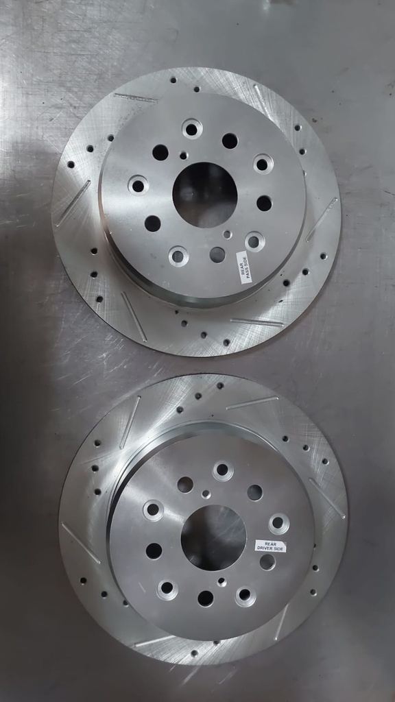 Discos traseros perforados para Lexus GS300/GS400/GS430/IS300/SC430 98-09