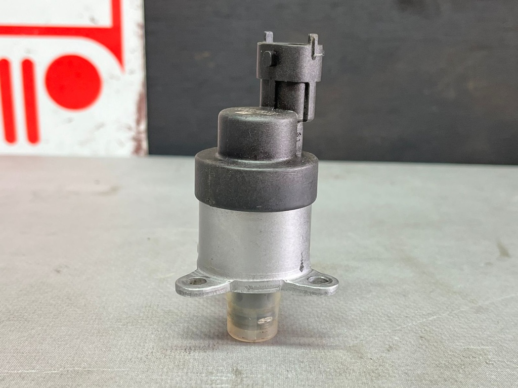 Regulador de Presión de Inyección de Combustible para Motor Chevrolet Duramax Diesel 6.6L 2001-2004.