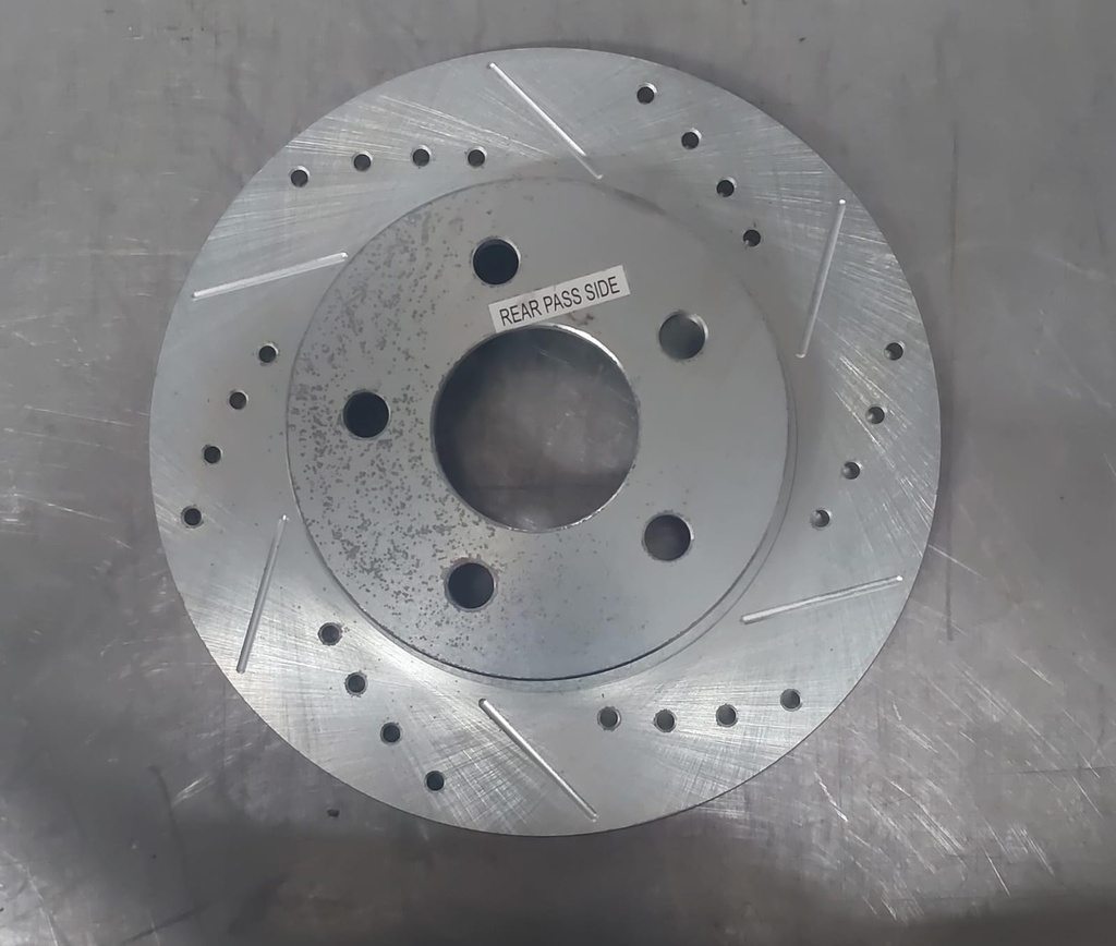 Disco trasero derecho perforado para Pontiac G5 2010
