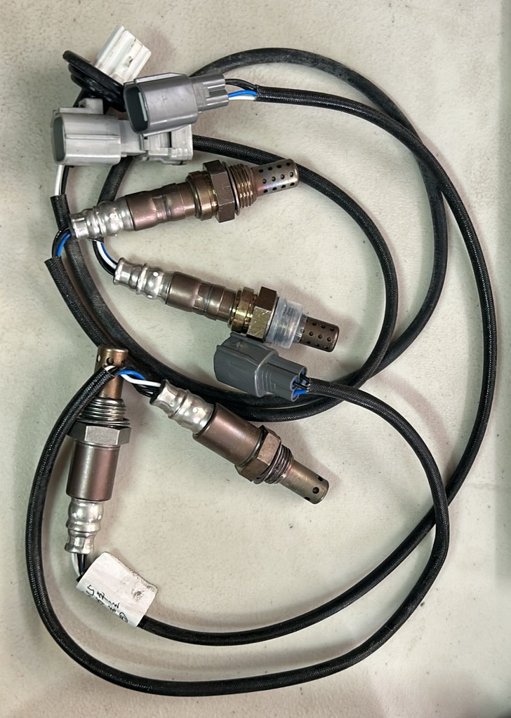Sensor de oxígeno Toyota Sienna 2004 al 2006 3.3L V6