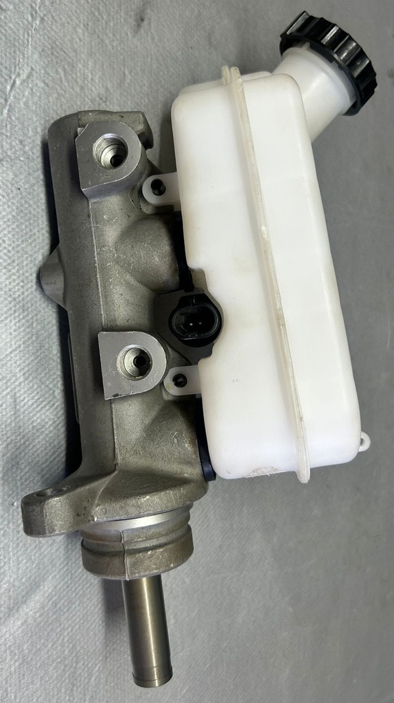 Cilindro Maestro para Dodge Caravan 2001 al 2002 / Grand Caravan 2001 al 2002