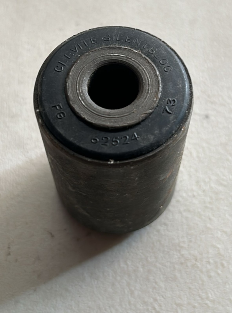 Bushing de hoja de resorte Jeep Cherokee 1984 al 2001  Comanche 1986 al 1993 Wagoneer 1984 al 1990
