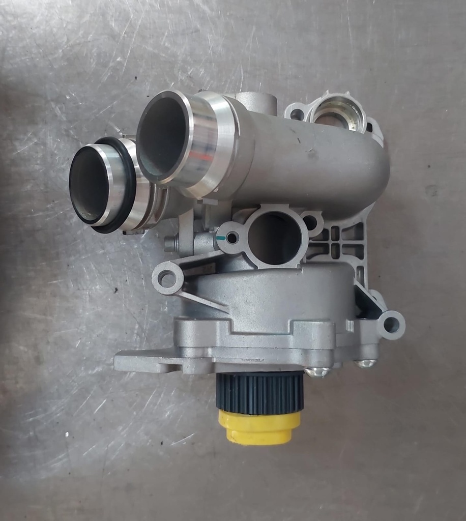 Bomba de agua para Audi A3 A4/Volkswagen VW/Jetta Golf 2009-2013