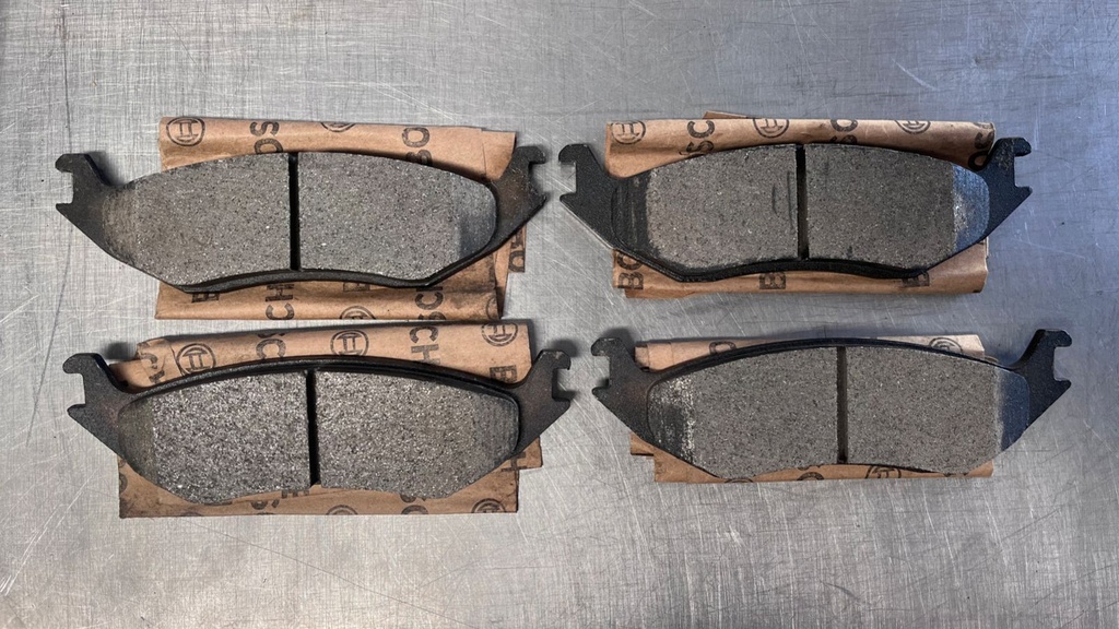 Pastillas de Freno Cerámicas Traseras para Dodge Durango 2003-2009 / Ram 1500 2003-2009.