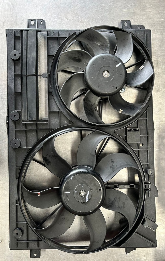 Abanico para Audi TT Quattro 1.8L 2005 al 2006 3.2L 2005 al 2009 A3 2.0L 2006 al 2012 Volkswagen Jetta 1.8L 2005 al 2015 1.9L 2005 al 2007 Jetta 2.0L 2.5L 2006 al 2008 GT| 2.0L 2006 al 2014 (con detalle)