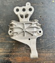 Soporte izquierdo de Transmisión manual Dodge Dart 2.4L 2013-2016.