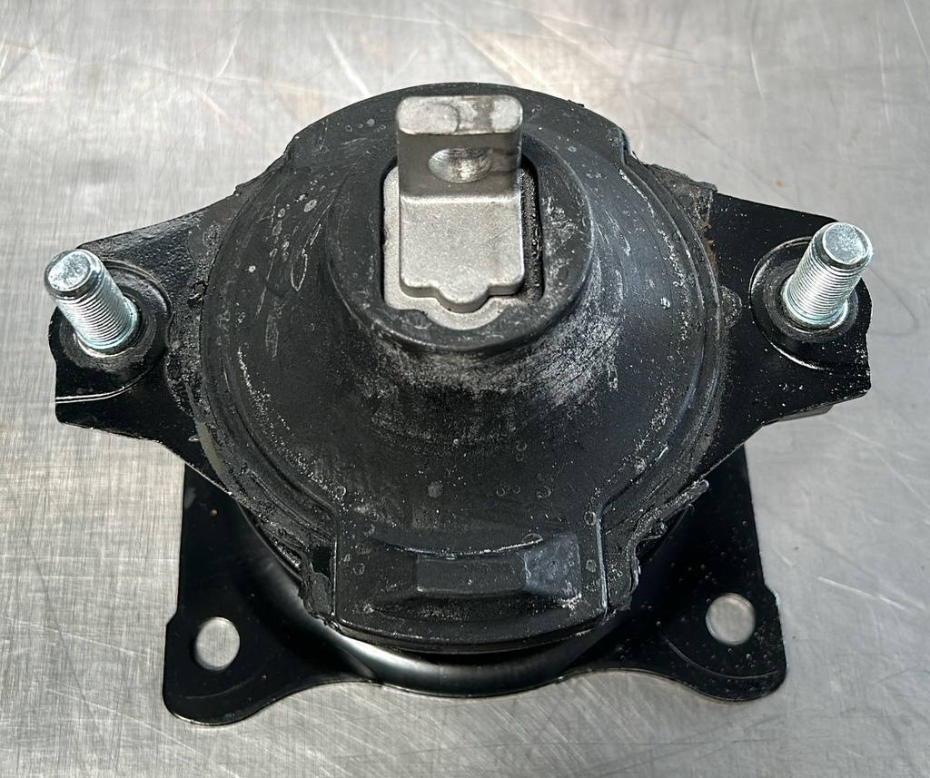 Soporte de motor delantero Honda Oddyssey 2005 al 2008