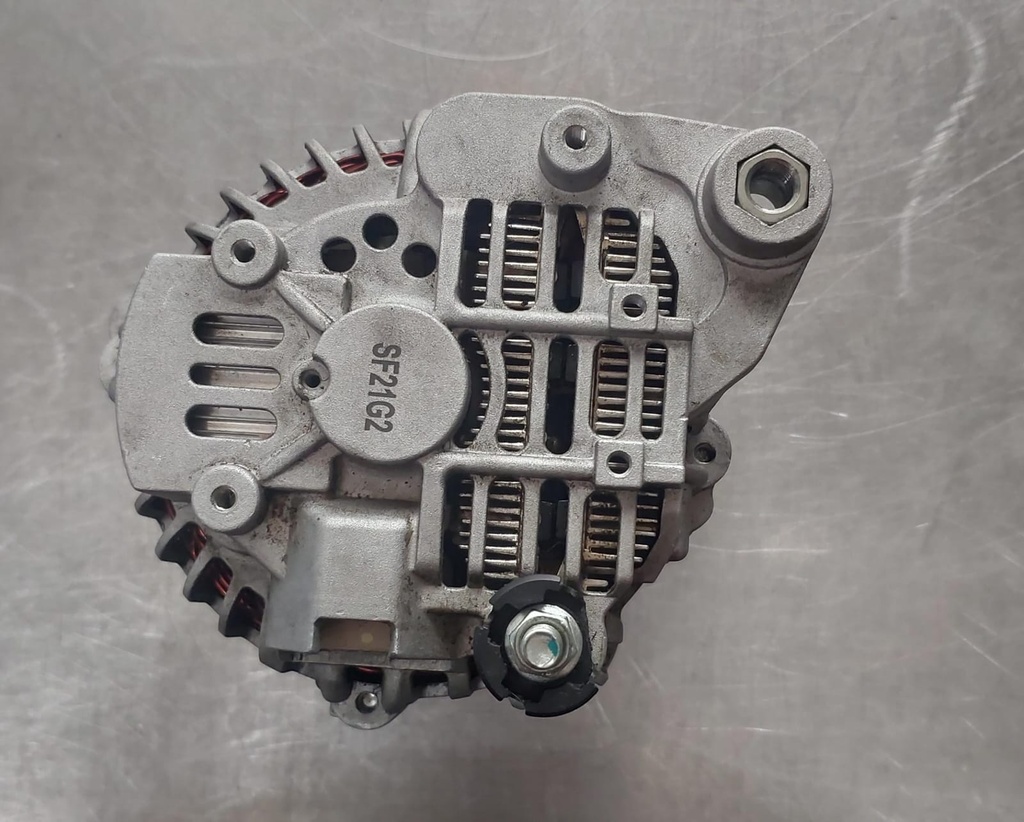 Alternador para Nissan 350Z 3.5L/Pathfinder 3.5L 2003-2006