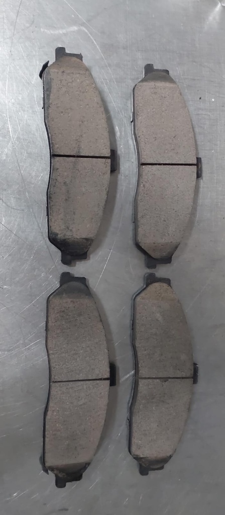 Pastillas Delanteras de Fibra de Carbón / Cerámica para Chevrolet Corvette 2002-2013.