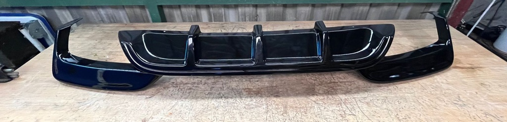 Difusor de Bumper Trasero BMW Serie 3 G20 2019-2022 320i / 330i / 330e / M-Sport Sedá