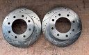 Discos Delanteros Perforados / Ventilados Chevrolet Silverado 2500HD 2001-2010 / 3500HD 2001-2006 / Express 2500 2021-2023 / Avalanche 2500 2002-2004.