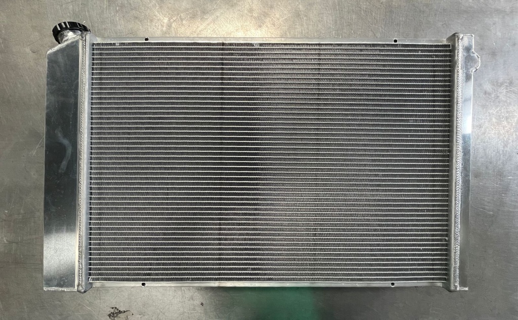 Radiador 3 filas con abanicos Chevrolet GMC 1973 a 1986 C10 C20 30 K10 K20 K30 C25 C2500 C3000