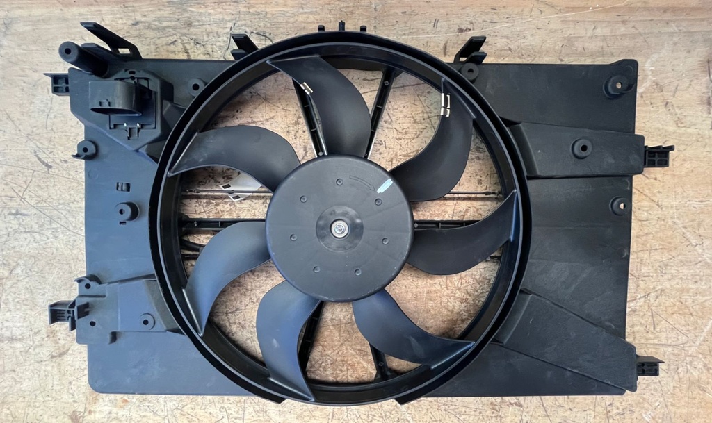 Abanico para Chevrolet Cruze L4 1.4L 2014 al 2015 ( Transmisión Automática)