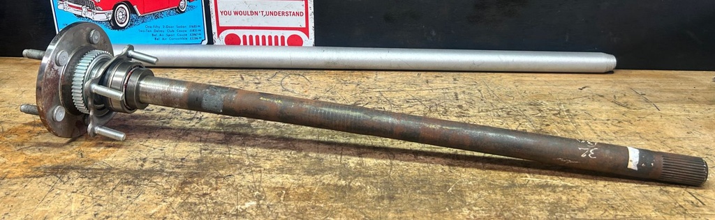 Eje trasero derecho para Super Dana 44 Jeep JK 2007 al 2018 ( Longitud 32.540 ) ( 32 estrías )