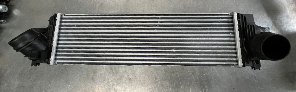 Intercooler para Mini Cooper (2.0Turbo) 2014 al 2024 / Clubman 2016 al 2019 / Countryman 2017 al 2019 / BMW X1 2016 al 2019 / X2 2018 al 2019