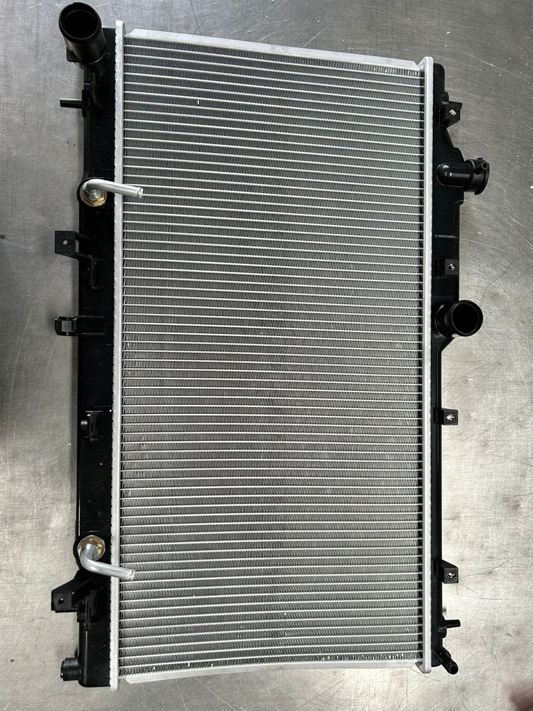 Radiador para Subaru Impreza 2008 al 2016 Legacy 2005 al 2014 Crosstrek 2016 al 2017 Forester 2009 al 2013 Outback 2005 al 2014