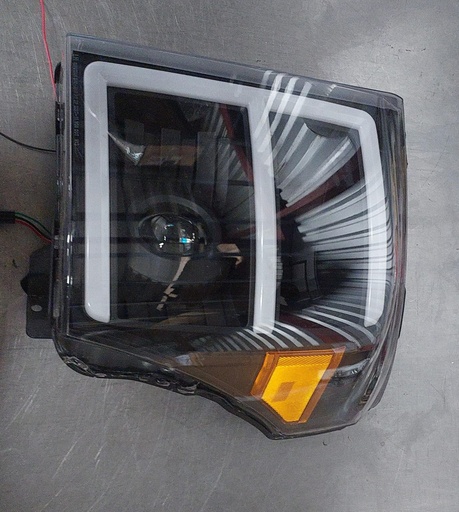 Luz delantera izquierda para Ford F250/F350/F450/F550 Super Duty 2011-2016
