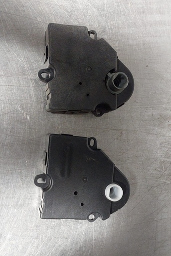 Actuadores de puerta para Chevrolet C1500 / C2500 / C3500 / Tahoe 1995-2000
