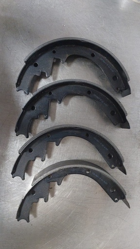 Zapatas de freno traseras para Jeep CJ7 1978-1981