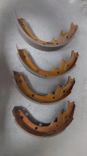 Zapatas de freno traseras para Chevrolet K10 / K20 / K5 Blazer 1970-1975