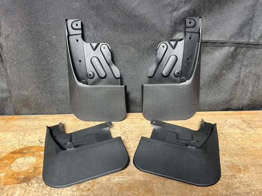 Guardabarros (4 piezas) para Toyota Tundra 2022-2024.