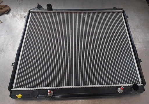 Radiador para Toyota Tundra 4.7L V8 2000-2007