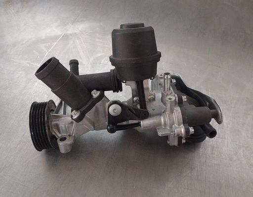 Bomba de agua Mercedes Benz W176B / W246 / W117 2012-2019
