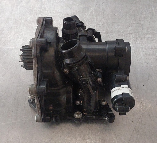 Termostato de bomba de agua para Volkswagen Jetta / Golf / Audi A3 / A4  / A5 / A6 / A7 1.8L, 2.0L 2012-2021