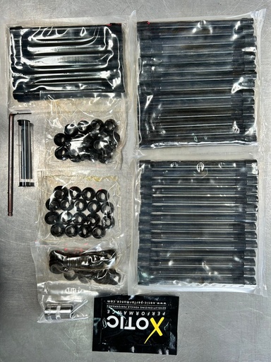 Set de esparragos de cabezote para Ford PowerStroke Diesel 7.3L 1993 al 2002.