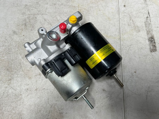 Bomba de refuerzo de freno para Toyota Rav4 2015-2018 / Prius 2009-2016.
